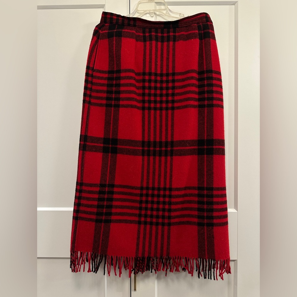 Vintage woolen Plaid Midi Skirt with Fringe Sz 16 fits 12